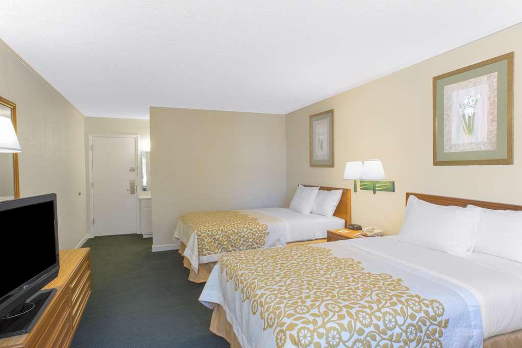 Econo Lodge Cherry Point Havelock Pokoj fotografie