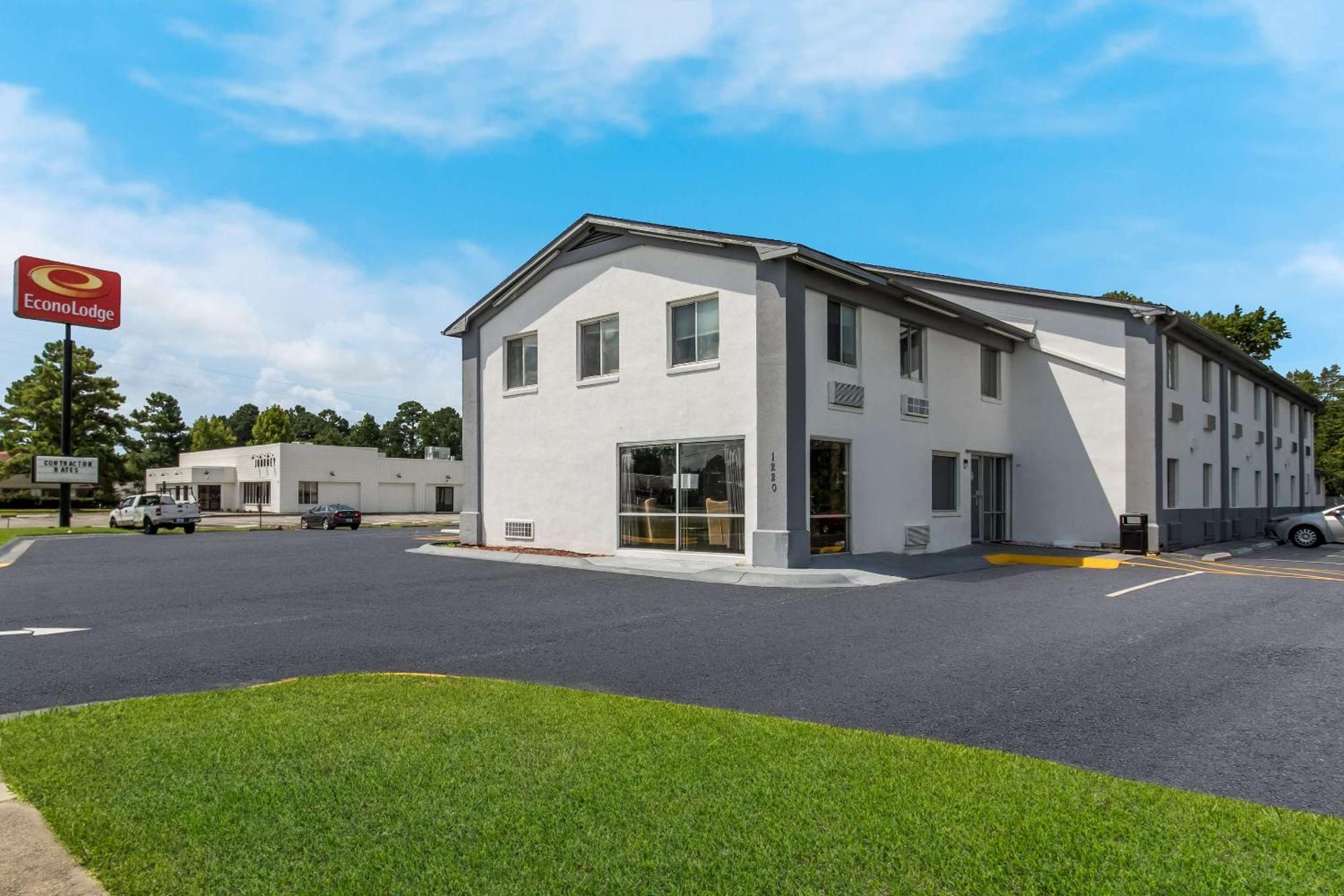 Econo Lodge Cherry Point Havelock Exteriér fotografie